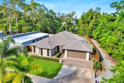 /international/au/2-anchor-close-trinity-beach-qld-147923600/