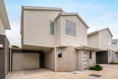 /international/au/3-24-thomas-street-rosebud-vic-151315232/