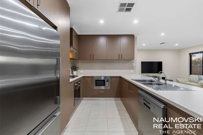 /international/au/32a-arkana-road-westminster-wa-152605424/