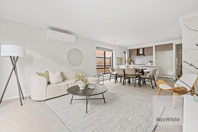 /international/au/17-cavender-street-mernda-vic-148394080/