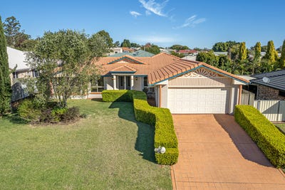 /international/au/30-paulene-crescent-kearneys-spring-qld-151485908/