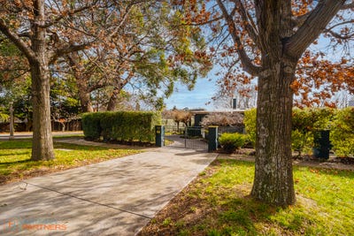 /international/au/29-guilfoyle-street-yarralumla-act-148539112/