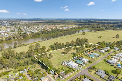 /international/au/28-hyne-street-maryborough-qld-152242300/