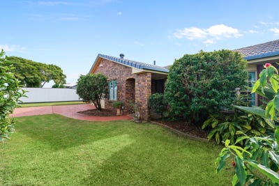 /international/au/7-colette-street-wakerley-qld-148355884/?lang=en