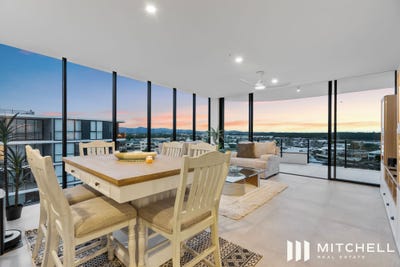 /international/au/2801-10-sickle-avenue-hope-island-qld-148331868/