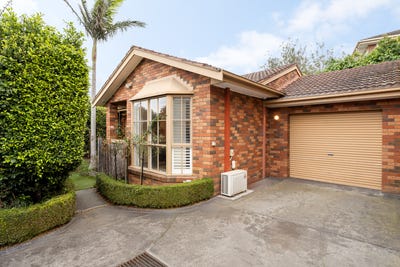 /international/au/5-2-malcolm-crescent-doncaster-vic-151315576/