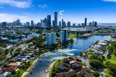 /international/au/10-22-dunlop-court-mermaid-waters-qld-150743128/