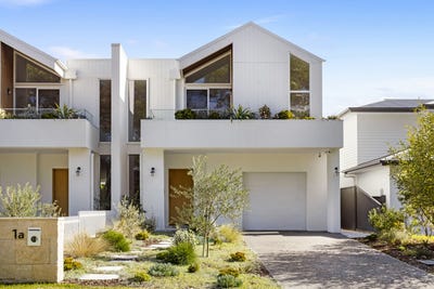 /international/au/1a-explorer-boulevard-shoalhaven-heads-nsw-151182968/