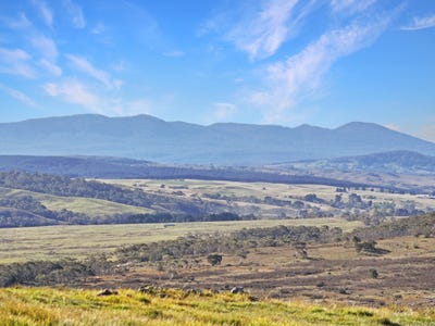 /international/au/14-harts-road-braidwood-nsw-700409096/