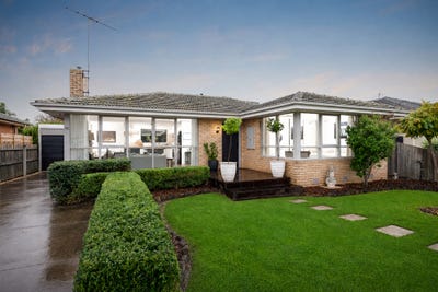 /international/au/96-fairy-street-bell-post-hill-vic-151258756/