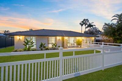 /international/au/31-amberjack-street-manly-west-qld-152670300/