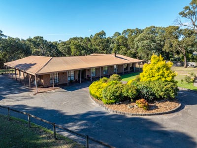 /international/au/17-25-de-fredericks-road-yarrambat-vic-150799316/