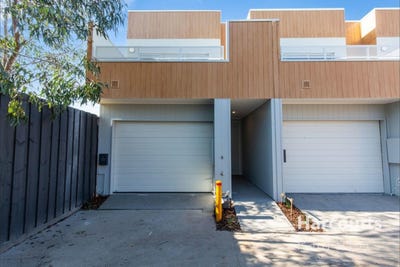 /international/au/119-cameo-crescent-south-morang-vic-151476940/