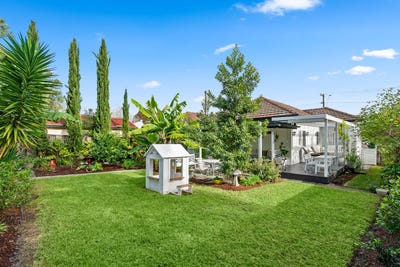 /international/au/86-east-street-nowra-nsw-151367276/