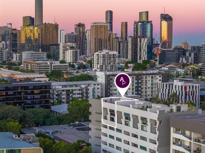 /international/au/184-8-musgrave-street-west-end-qld-151621740/