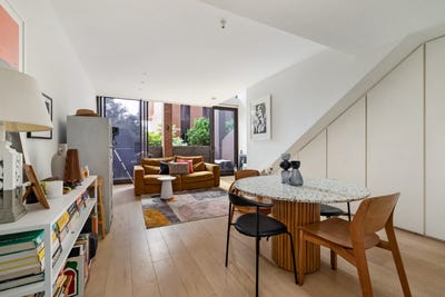 /international/au/2012-6-grove-street-dulwich-hill-nsw-152406208/