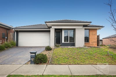 /international/au/12-dickens-street-strathtulloh-vic-148544248/