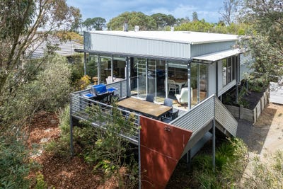 /international/au/20-crichton-crescent-venus-bay-vic-151486268/