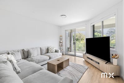 /international/au/12-39b-angel-street-corrimal-nsw-152481768/