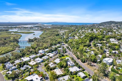 /international/au/10-paul-street-noosa-heads-qld-504357196/