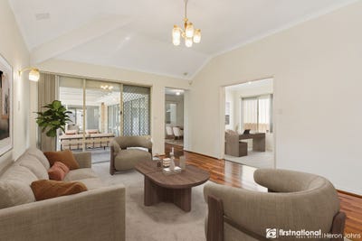 /international/au/30a-crawshaw-crescent-manning-wa-152387852/