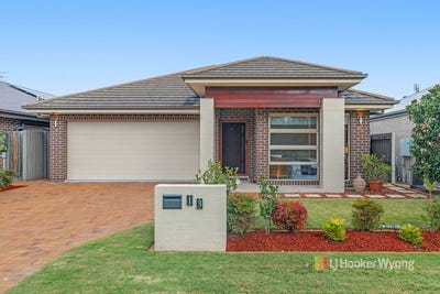 /international/au/13-parry-parade-wyong-nsw-148550980/