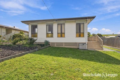 /international/au/7-hall-court-morwell-vic-152650268/