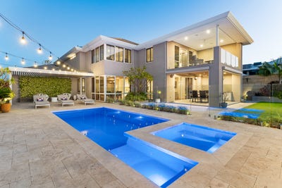 /international/au/4-bendalong-boulevard-secret-harbour-wa-151575804/