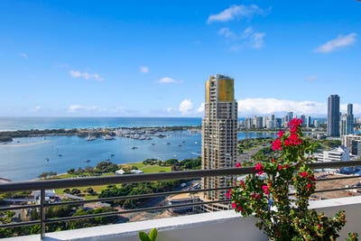 /international/au/303-105-scarborough-street-southport-qld-151181252/