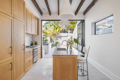 /international/au/106-fletcher-street-woollahra-nsw-148622924/