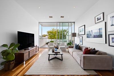 /international/au/2-132-church-street-brighton-vic-150970016/