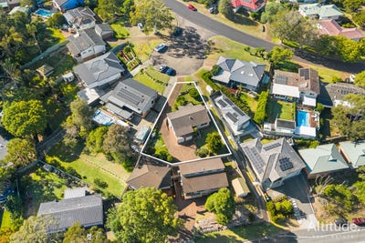 /international/au/10-cooksey-close-waratah-west-nsw-151102616/