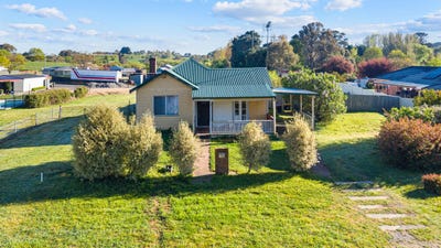 /international/au/69-brooklands-street-crookwell-nsw-152719068/