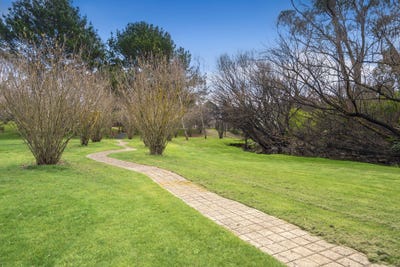 /international/au/6-carrington-street-crookwell-nsw-152387592/