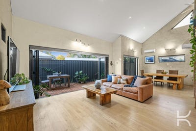 /international/au/6a-wongan-avenue-white-gum-valley-wa-148161200/