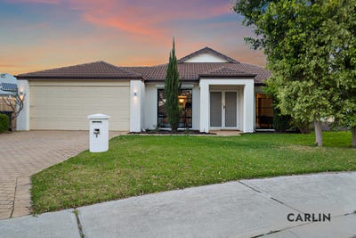 /international/au/6-garron-rest-canning-vale-wa-152523208/
