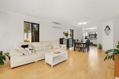 /international/au/79-12-landau-court-miami-qld-152539056/