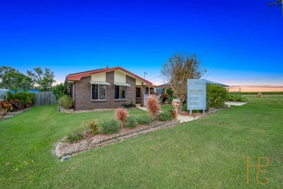 /international/au/4-beach-street-burnett-heads-qld-151277988/