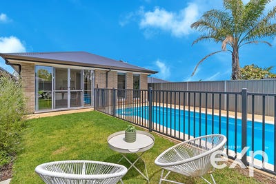 /international/au/91a-solandra-crescent-modbury-north-sa-151132680/