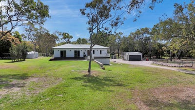 /international/au/2-herta-lane-sarina-beach-qld-148762340/?lang=en