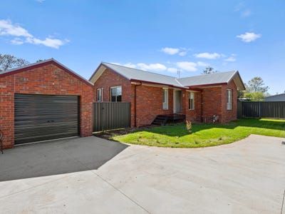 /international/au/9-11-palmer-avenue-euroa-vic-152523932/