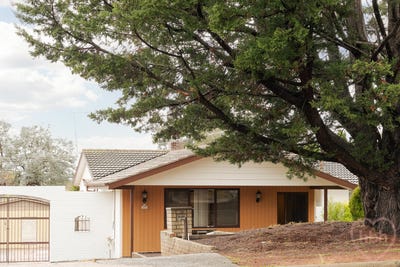 /international/au/34-mcintosh-street-scullin-act-151260696/