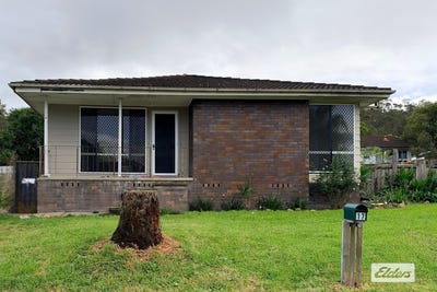 /international/au/17-barton-street-taree-nsw-152653420/
