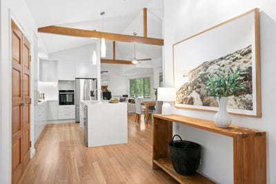/international/au/152-grinsell-street-kotara-nsw-148484736/