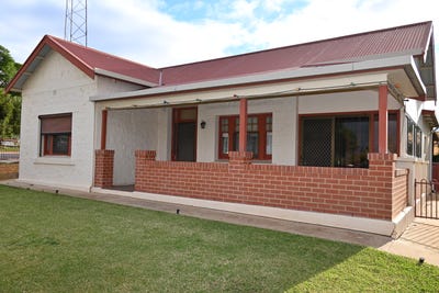 /international/au/2-lawrie-terrace-waikerie-sa-151150344/