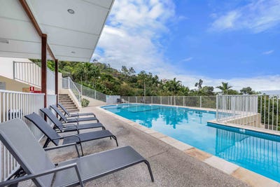 /international/au/31-15-flame-tree-court-airlie-beach-qld-151189672/