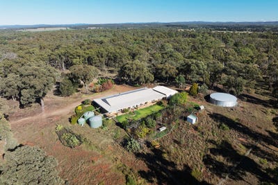 /international/au/751-jacqua-road-windellama-nsw-700409840/