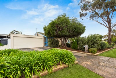 /international/au/19-allinga-road-morphett-vale-sa-151389600/