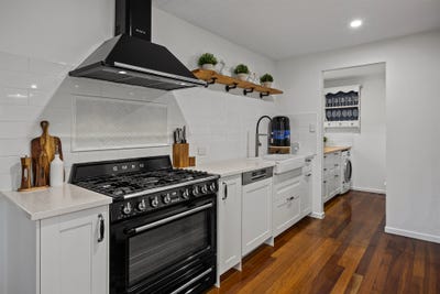 /international/au/6-mariner-street-manly-west-qld-152454932/