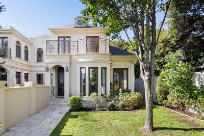 /international/au/342a-st-kilda-street-brighton-vic-151105304/